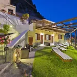 La Mela Blu 3*