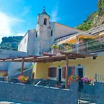 La Mela Blu Bed & Breakfast