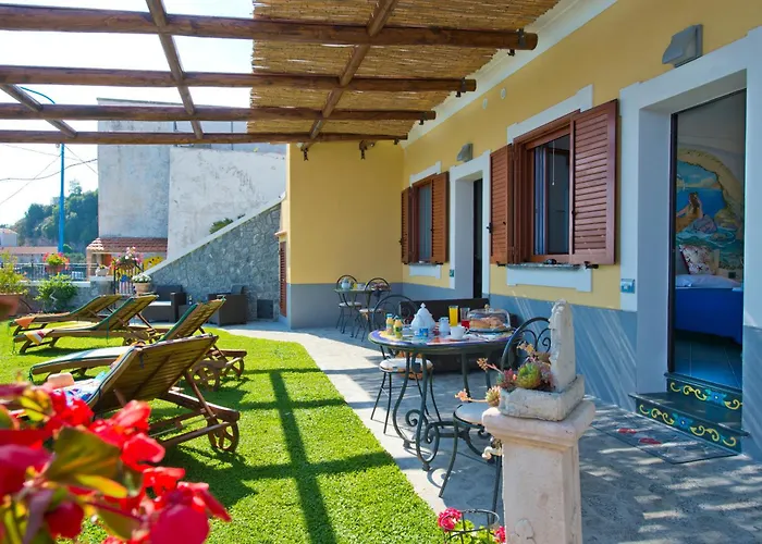 La Mela Blu Bed and breakfast
