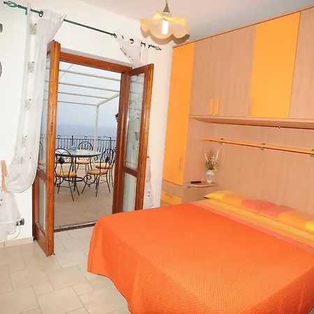 Bed & Breakfast La Mela Blu 3*