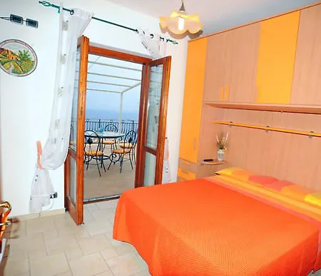 Bed & Breakfast La Mela Blu 3*