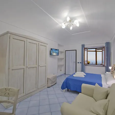 La Mela Blu Bed & Breakfast Furore