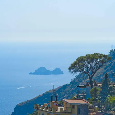 La Mela Blu Bed & Breakfast