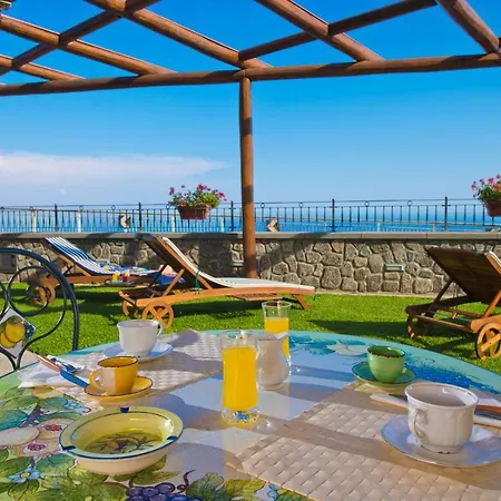 Bed & Breakfast La Mela Blu 3*