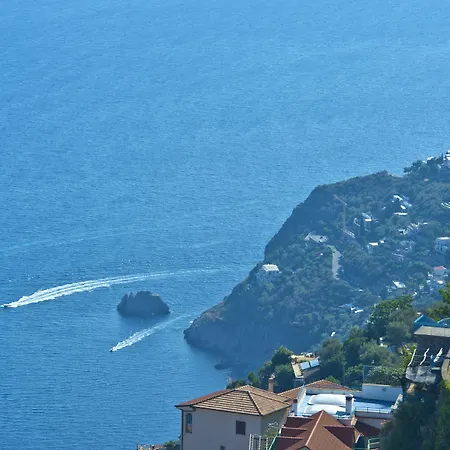 La Mela Blu Bed & Breakfast Furore